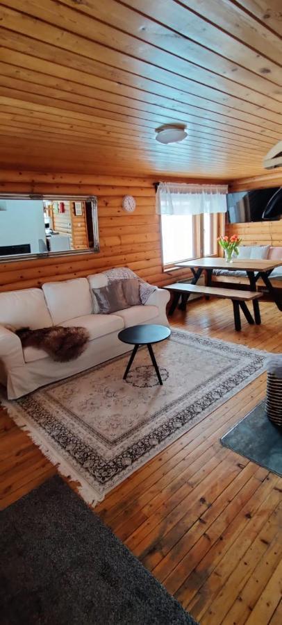 Villa Lohelanranta Kemijärvi Esterno foto