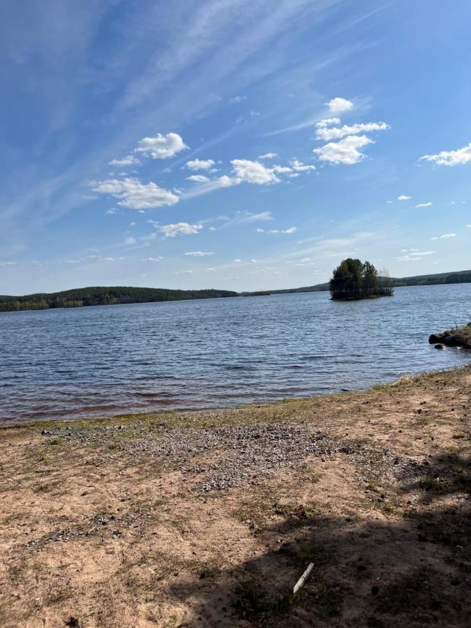 Villa Lohelanranta Kemijärvi Esterno foto